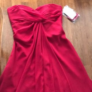 Wedding party or formal Size 2 Apple Red Dress NWT